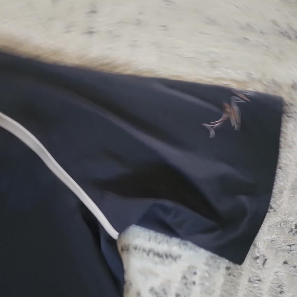 Harley-Davidson Vtg Y2k Black Casual Bottom Down Shirt with White Trim - Picture 5 of 8